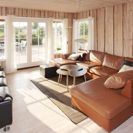10 Person Holiday In Holiday home Hemmet