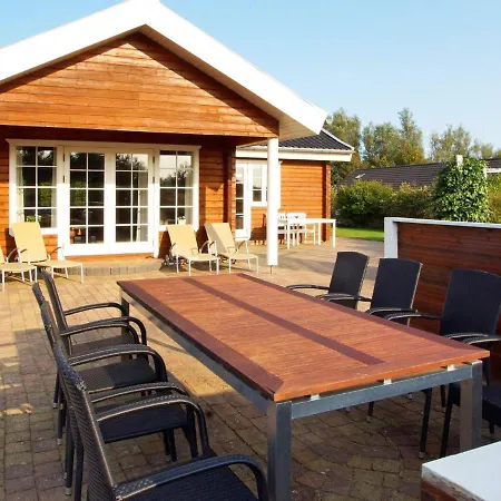 10 Person Holiday In Hemmet