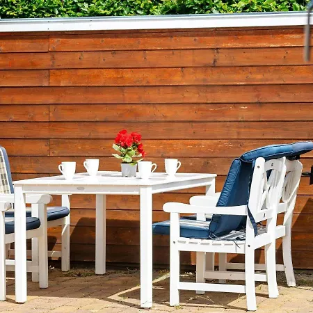 10 Person Holiday In Holiday home *