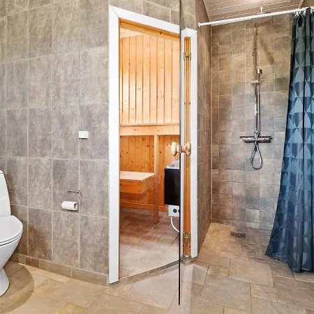10 Person Holiday In Holiday home Hemmet
